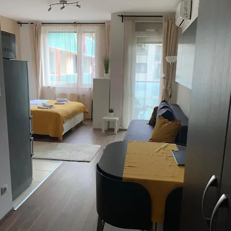 Apartamento Corvin Sun Downtown